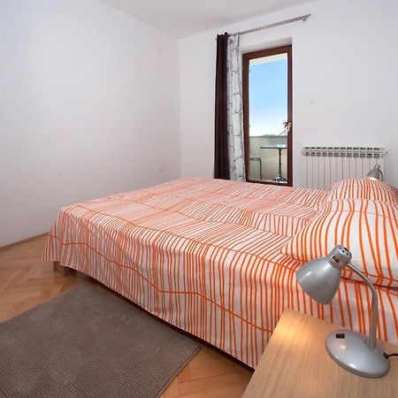 Apartments Beakovic 波雷奇 外观 照片